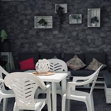 Apartamento Yale Tías Kültér fotó